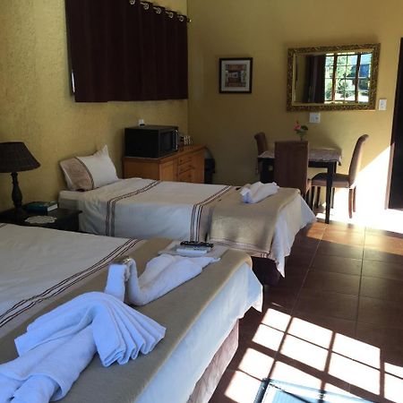 Eagle Crest Executive Lodge Edenvale Extérieur photo