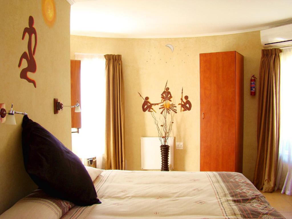 Eagle Crest Executive Lodge Edenvale Chambre photo
